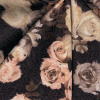 Miniatura de foto de Punto negro elástico estampado rosas blancas y rosa