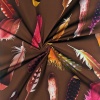 Miniatura de foto de Satén empolvado verde con plumas multicolor