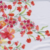 Miniatura de foto de Raso de novia efecto mikado blanco con pie estampado flores
