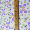 Miniatura de foto de Patchwork fondo blanco mariquitas y mariposas lila-turquesa