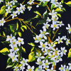 Miniatura de foto de Satén elástico estampado digital negro flor blanca y verde
