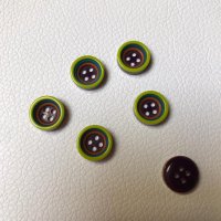 Miniatura de foto de Botón pistacho y marron 13mm.