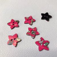 Miniatura de foto de Botón estrella rosa 20mm.