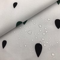 Miniatura de foto de Soft shell estampado gotas de lluvia