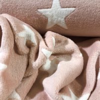 Miniatura de foto de Coralina jacquard estrellas rosa empolvado