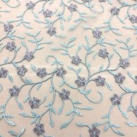 Miniatura de foto de Encaje de tul bordado florecillas celeste y gris
