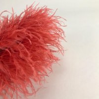 Miniatura de foto de Fleco pluma avestruz doble rojo pálido