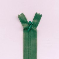 Miniatura de foto de Cremallera invisible 60cm verde trébol
