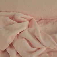 Miniatura de foto de Coralina relieve flores y lunares rosa