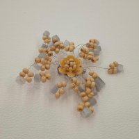 Miniatura de foto de Broche flor de madera y piedra
