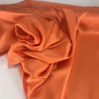 Miniatura de foto de Satén lencero naranja