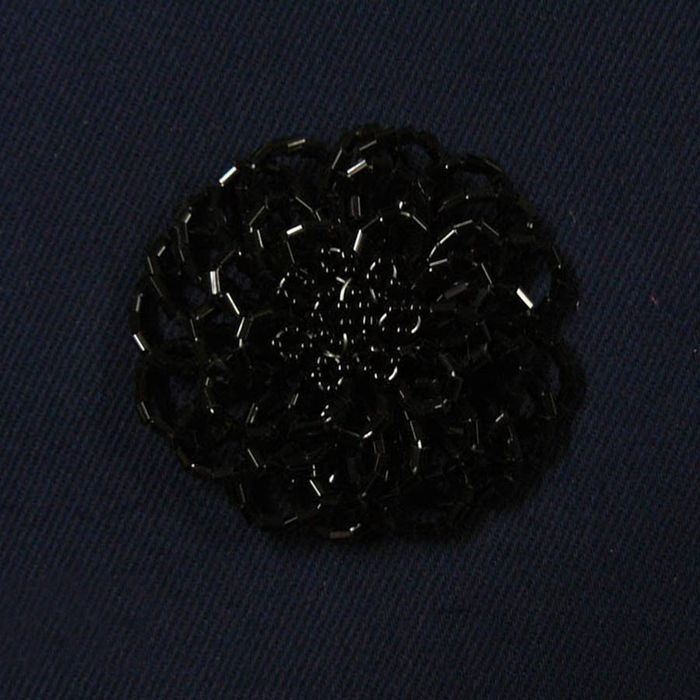 flor canutillo rocalla negro