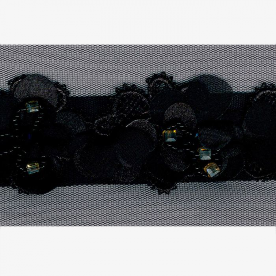 Foto de Tira encaje bordado y pedrería negro con flores 45 mm