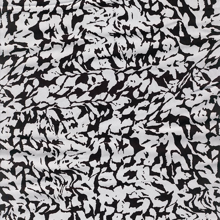 Foto de Satén estampado manchas blanco y negro