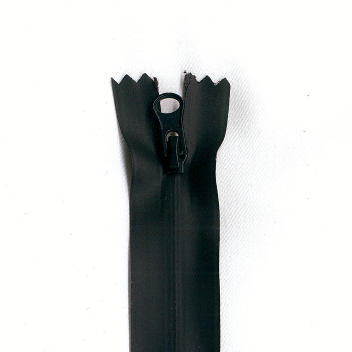 Foto de Cremallera invisible impermeable nylon negro 18cm