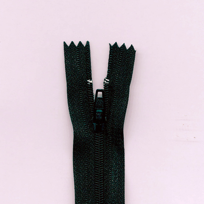 Foto de Cremallera de nylon negro 22cm