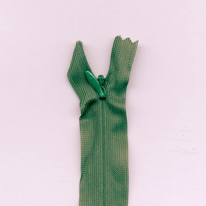Cremallera invisible verde musgo 60cm