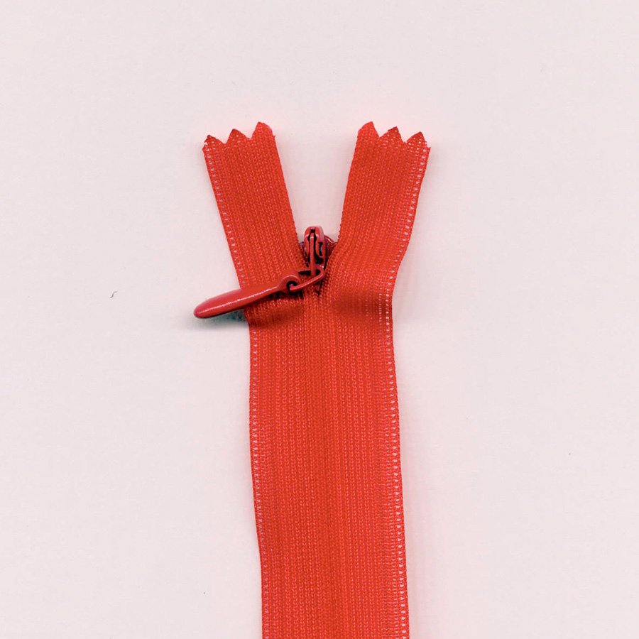 Cremallera invisible 35cm rojo