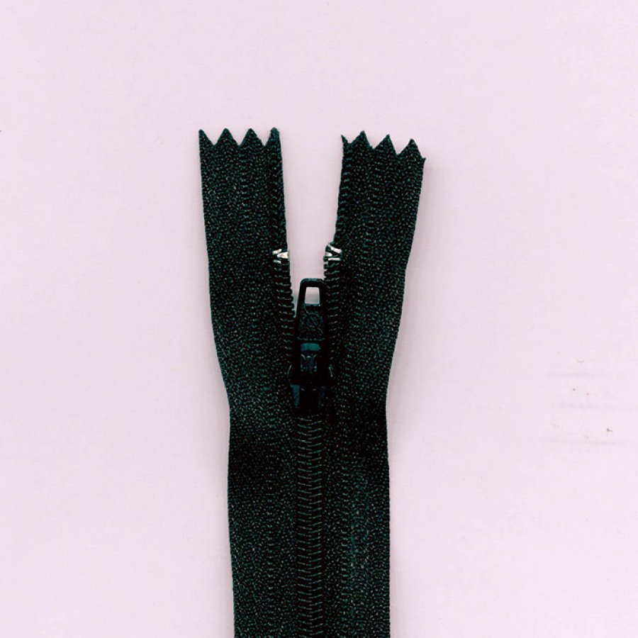 Foto de Cremallera de nylon cerrada 22cm negro